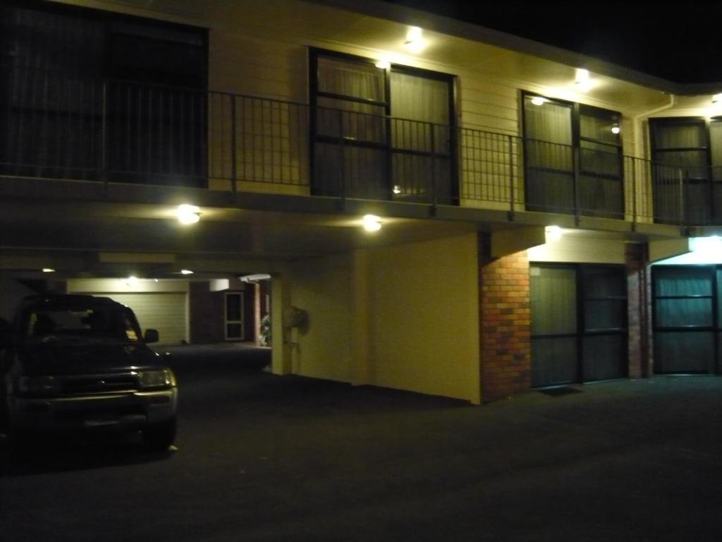 המילטון Ulster Lodge Motel מראה חיצוני תמונה